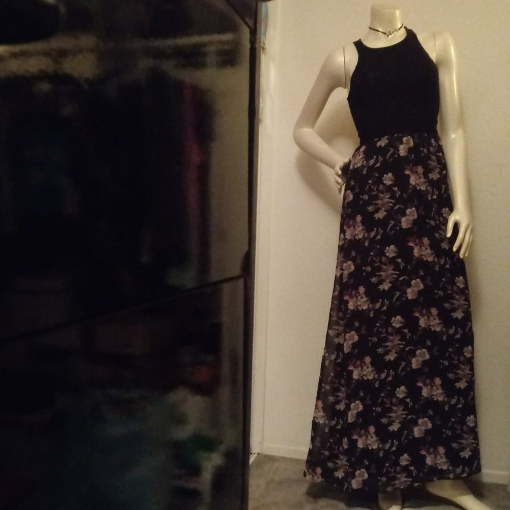 Vs Strappy Dress